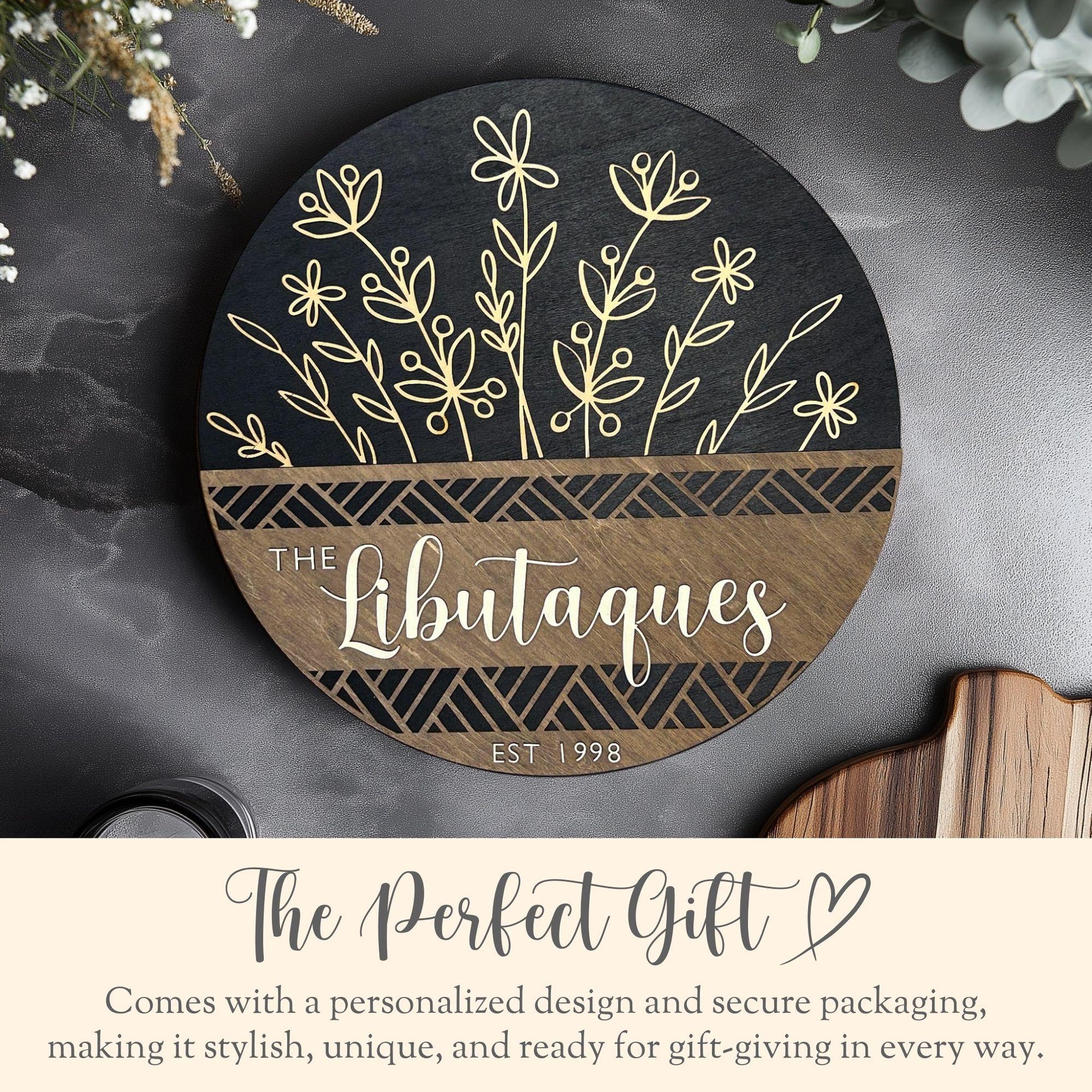Personalized Family Name Wooden Sign Gift for Family Housewarming Gift Family Name Wooden Sign Wall Decor Couple Anniversary Gift Year Est.
